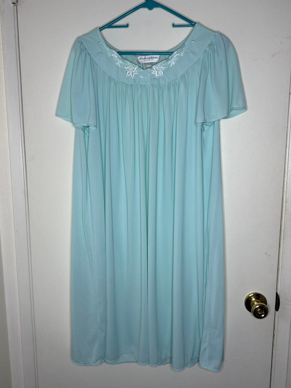 VTG Miss Elaine Classics Aqua Blue Nylon Tricot Short Nightgown Flutter Sleeve L